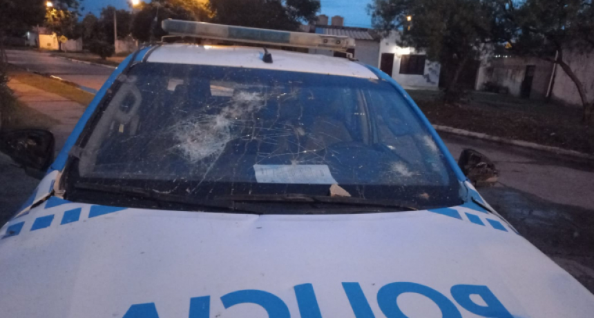 S&aacute;enz Pe&ntilde;a: la polic&iacute;a lleg&oacute; a un barrio y los atacaron con gomeras