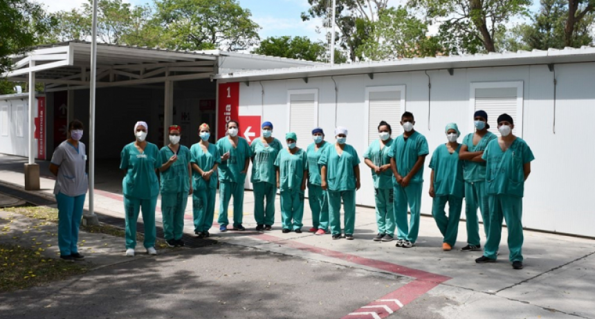 Anunciaron bonificaciones para casi 900 trabajadores de Salud