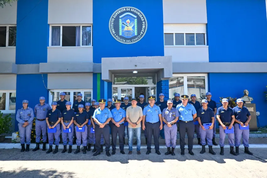 Incorporan a 22 agentes de comunidades originarias a la Polic&iacute;a del Chaco