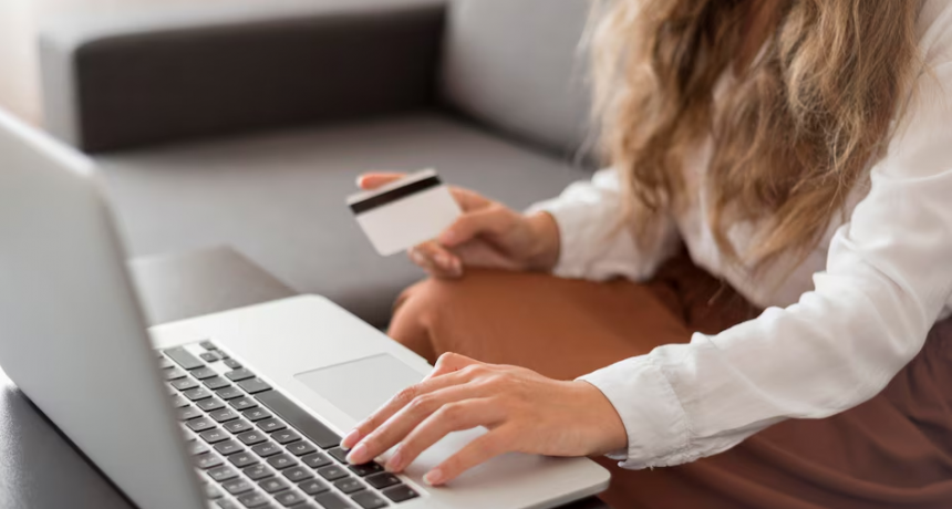Consumos en el exterior: c&oacute;mo hacer que ARCA te devuelva dinero por compras afuera del pa&iacute;s
