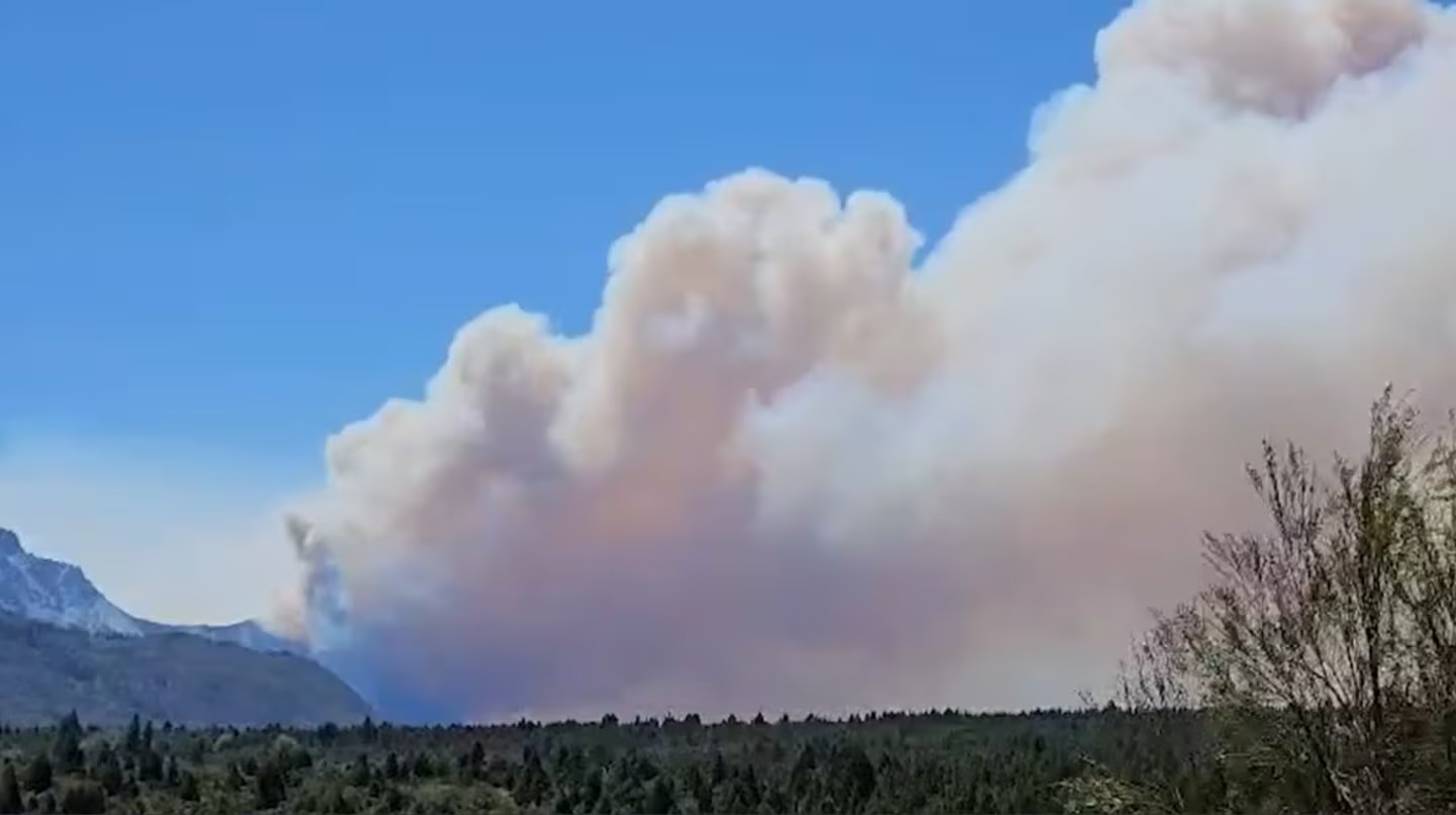 Incendios en Chubut: se reactivaron tres focos y hay m&aacute;s de 35.000 hect&aacute;reas quemadas