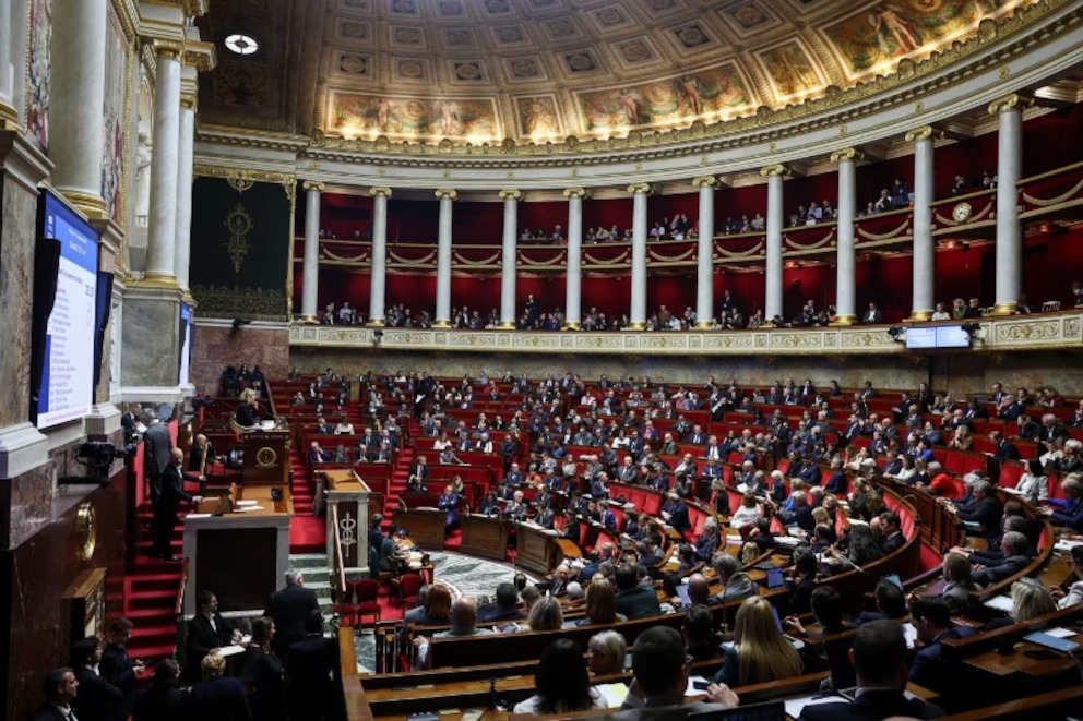 Francia aprob&oacute; un proyecto de ley que proh&iacute;be el acceso a las redes sociales a menores de 15 a&ntilde;os