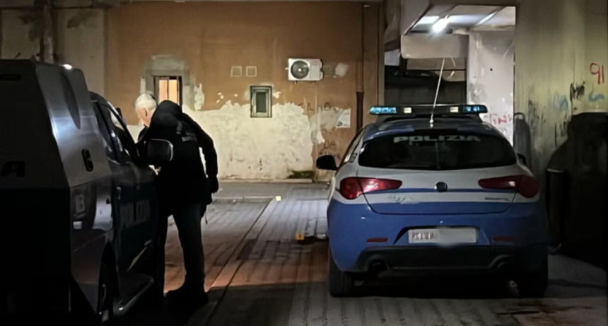 Una joven de 22 a&ntilde;os escuchaba m&uacute;sica alta en su casa y su hermano de 28 la apu&ntilde;al&oacute; por la espalda