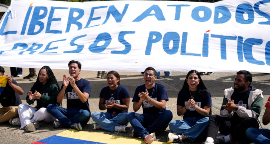 La Justicia venezolana orden&oacute; liberar a 379 presos pol&iacute;ticos tras la aprobaci&oacute;n de la ley de amnist&iacute;a