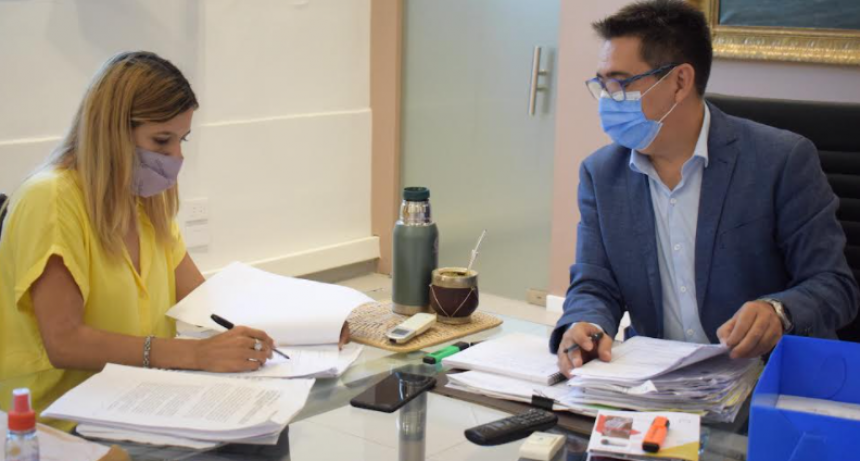 Gustavo Mart&iacute;nez coordin&oacute; acciones para activar la oficina municipal para la prevenci&oacute;n, tratamiento y sanci&oacute;n de la violencia laboral