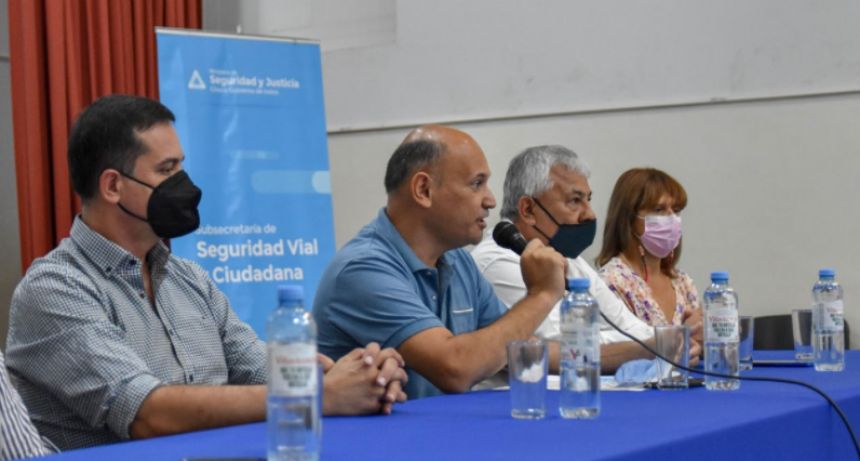 Fontana: se realizaron capacitaciones en seguridad vial a personal de tr&aacute;nsito