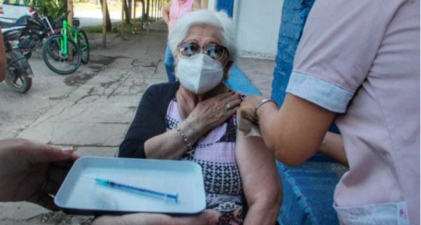 COVID-19: cronograma de vacunaci&oacute;n para este s&aacute;bado 12