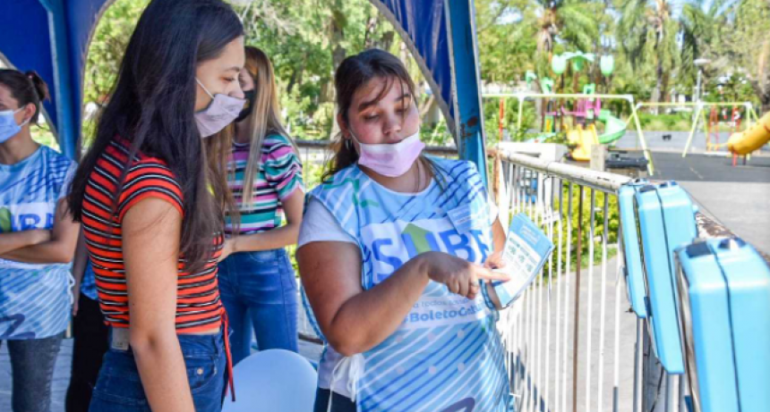 Sube Estudiantil: Nuevo operativo de tramitaci&oacute;n en la EET N&deg;2 de Barranqueras