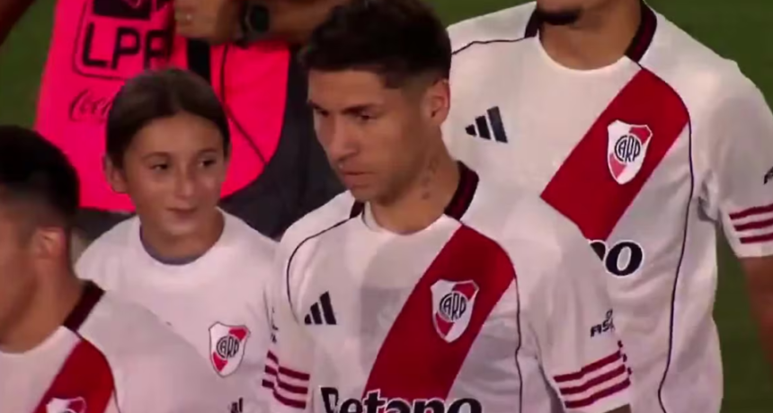 River le gan&oacute; 2-0 a Sarmiento y logr&oacute; su segunda victoria consecutiva con Eduardo Coudet como DT
