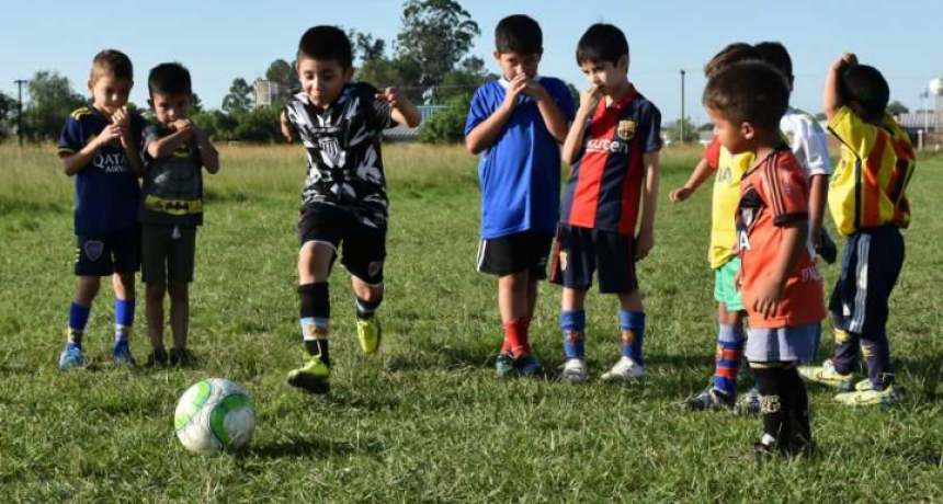 M&aacute;s de 40 clubes chaque&ntilde;os adhirieron a la Tarifa Social Deportiva