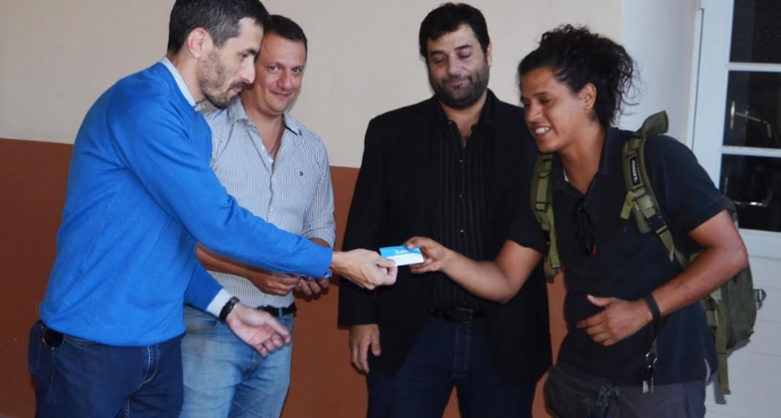 Se entreg&oacute; en Resistencia tarjetas sube a docentes del Centro de Formaci&oacute;n Profesional Intercultural Salesiano