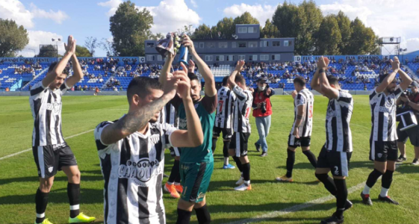 For Ever fue m&aacute;s, pero no pudo traerse una victoria desde Lomas de Zamora