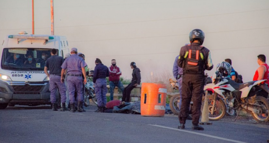 Atraparon al camionero que huy&oacute; tras el choque en el que muri&oacute; un motociclista en la Ruta 11