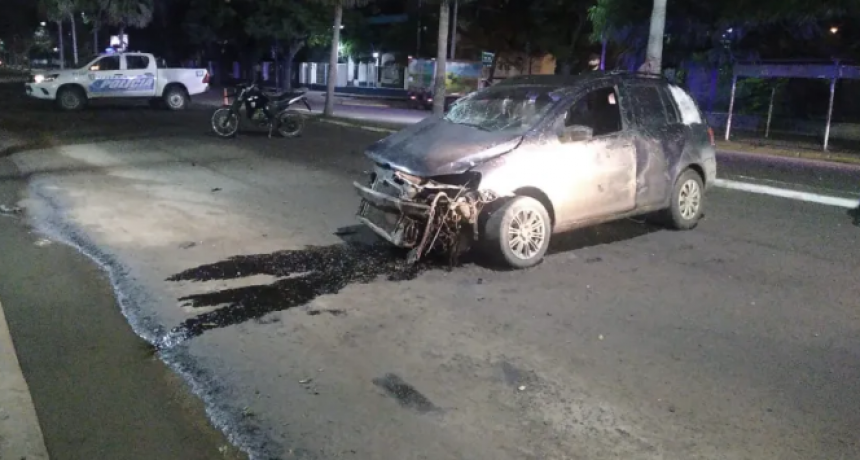 Fuerte choque dej&oacute; un herido esta madrugada en avenida 9 de Julio 