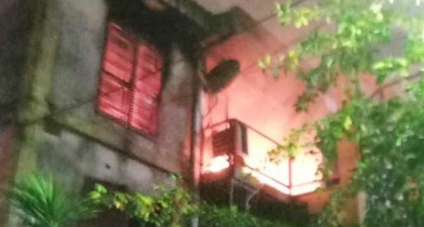 Falleci&oacute; un hombre tras un incendio en el Complejo Malvinas de Resistencia