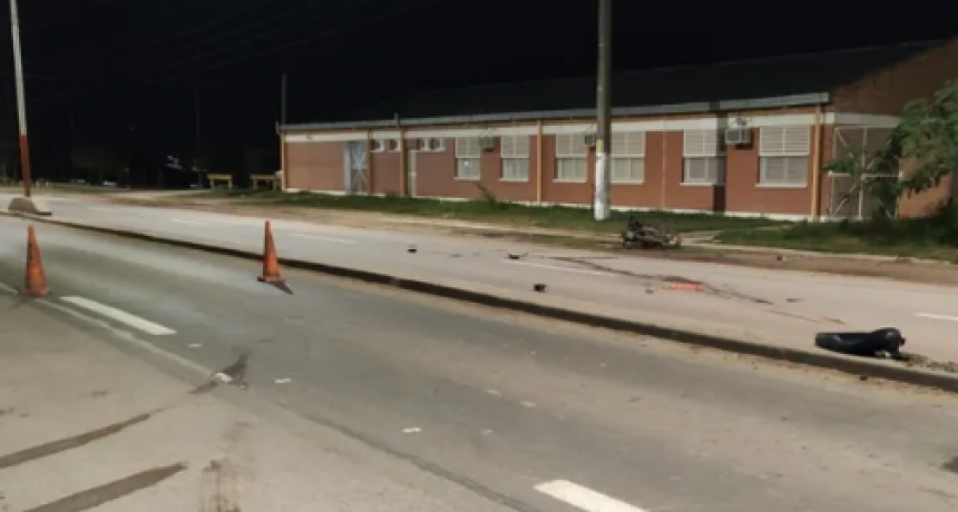 Un motociclista muri&oacute; al derrapar sobre avenida Castelli, a la altura de Barranqueras