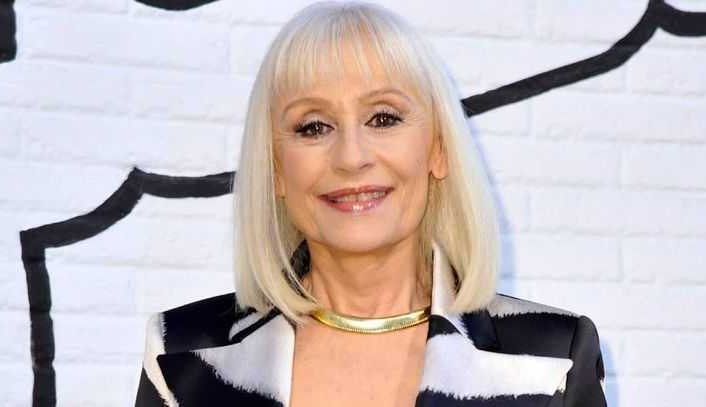 Raffaella Carr&aacute;, una carrera repleta de hits que retumban hasta en el inconsciente