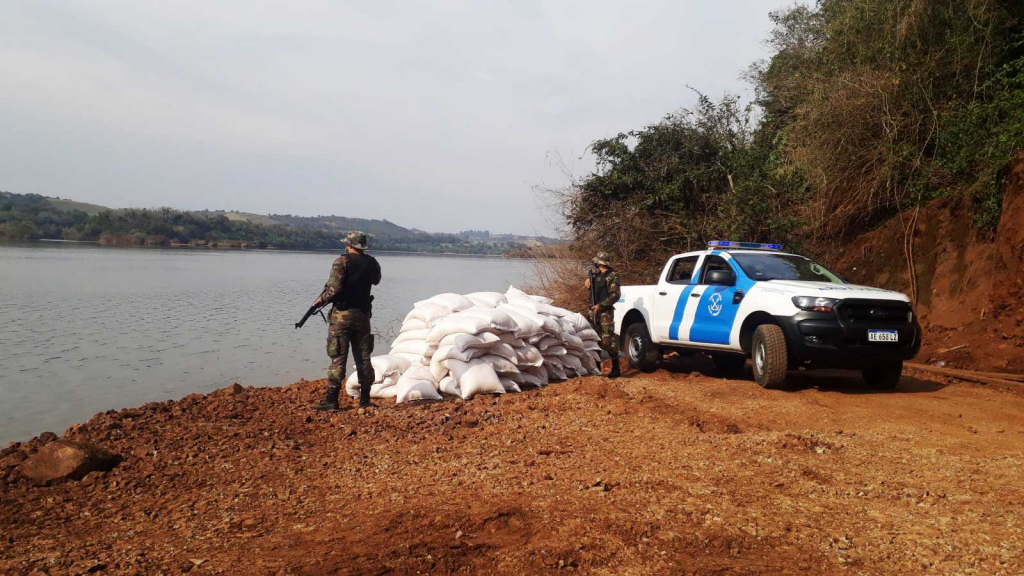 Prefectura secuestr&oacute; 10 toneladas de ma&iacute;z