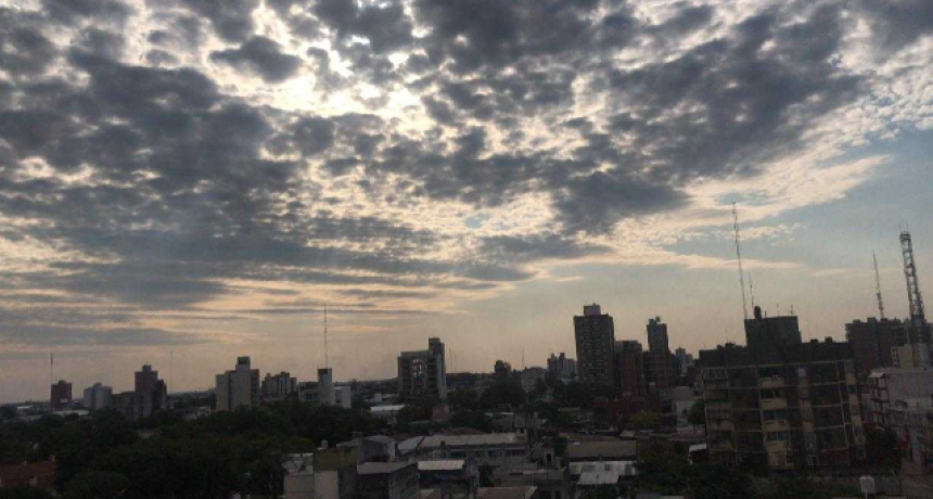 Domingo nublado en Resistencia, para ma&ntilde;ana se esperan lluvias y descenso de la temperatura