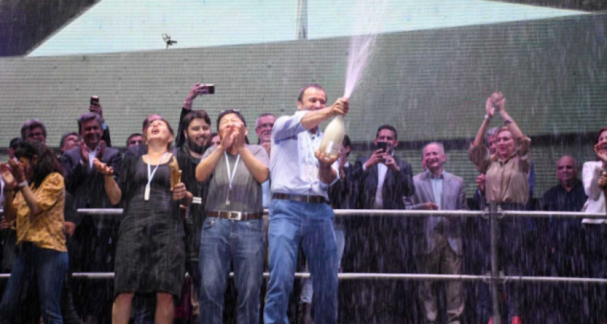Se cumpli&oacute; el sue&ntilde;o de Fabriciano: &ldquo;Fue la mejor Bienal de todas&rdquo;