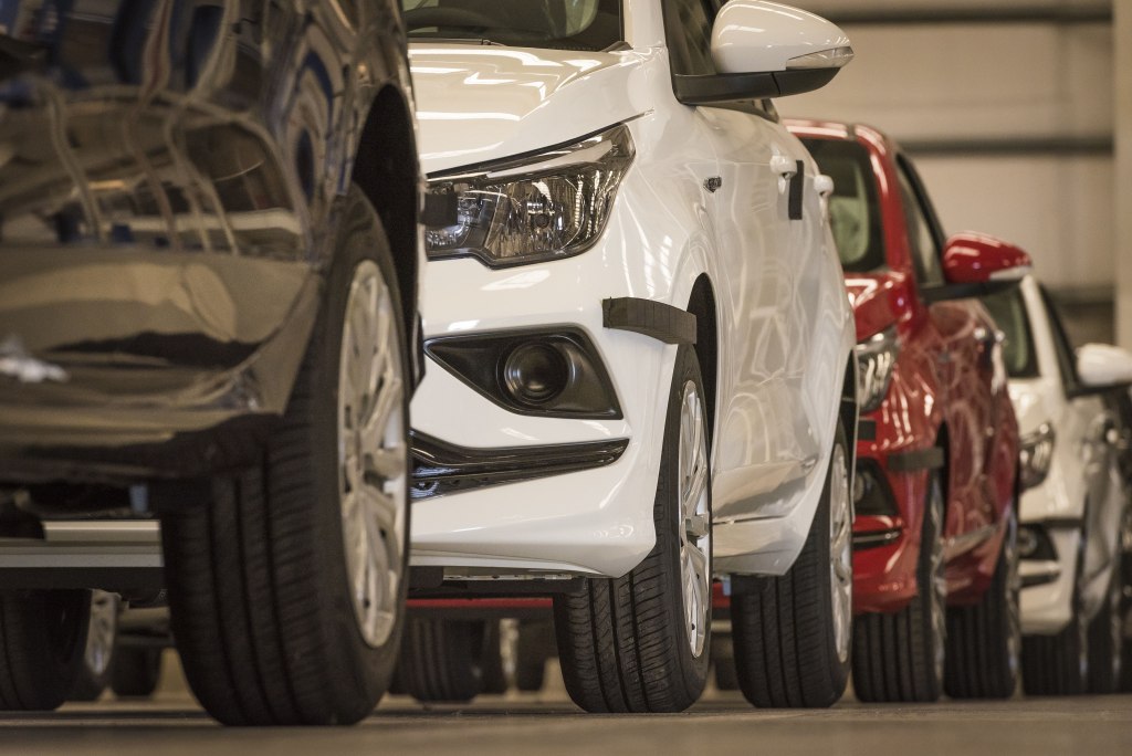 Para facilitar la importaci&oacute;n, agilizan el patentamiento de veh&iacute;culos