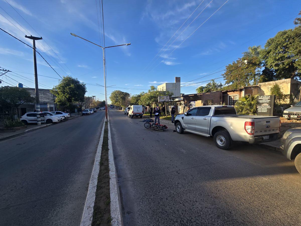 Motociclista muere tras chocar con un cami&oacute;n en la avenida Lavalle