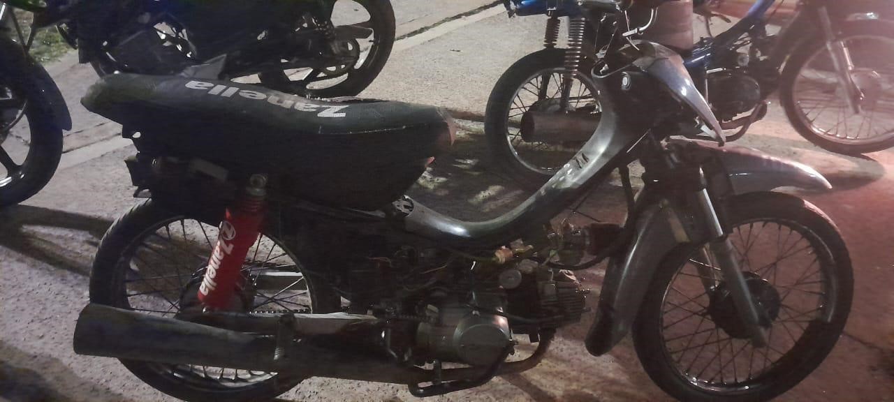 Secuestran motos a wileros en un operativo de tr&aacute;nsito