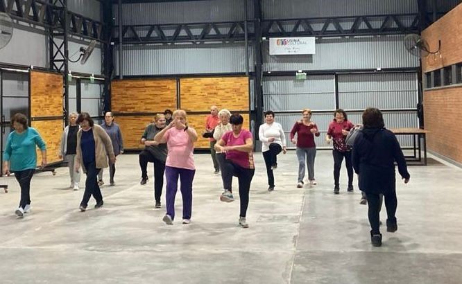 Promueven actividades f&iacute;sicas para adultos mayores