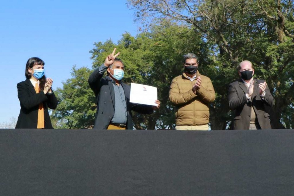 El Gobernador, Jorge Capitanich anunci&oacute; la refacci&oacute;n del edificio del Idach y m&aacute;s obras para la comunidad