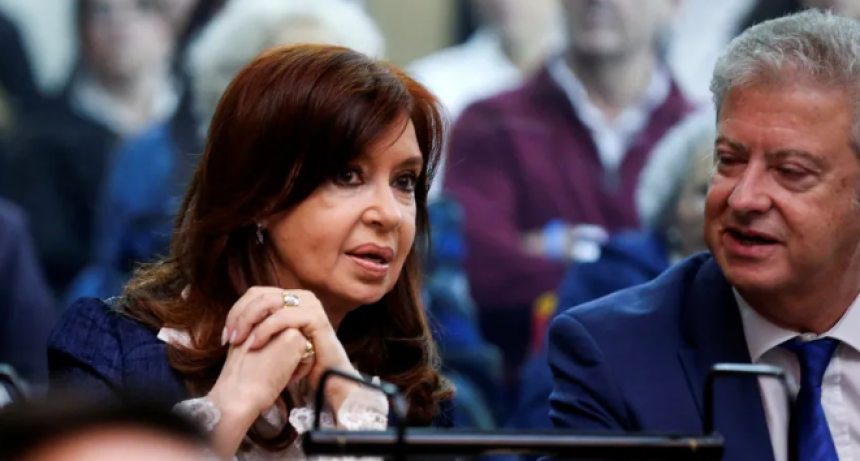 Intendentes peronistas chaque&ntilde;os apoyaron a Cristina Kirchner y hablaron de "persecuci&oacute;n judicial"