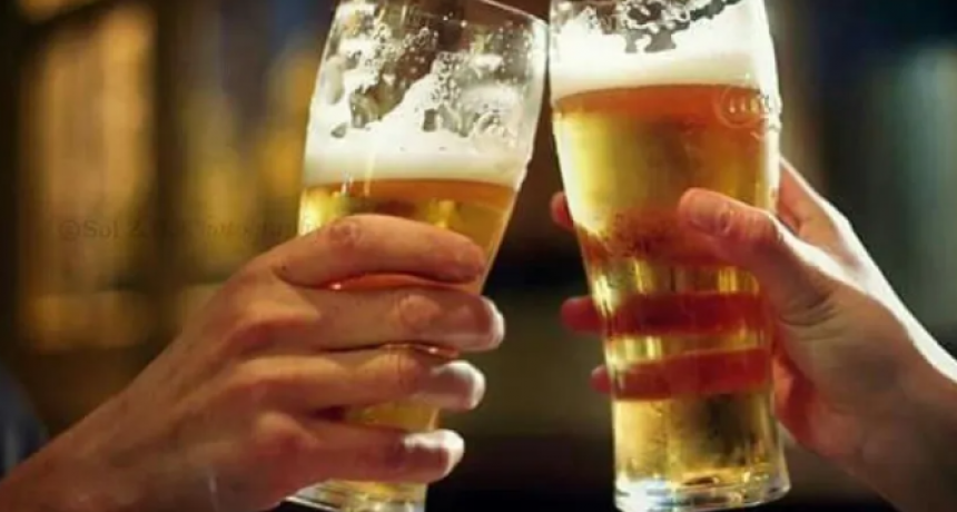 Ins&oacute;lita campa&ntilde;a: el gobierno de Jap&oacute;n promueve que los j&oacute;venes consuman m&aacute;s alcohol