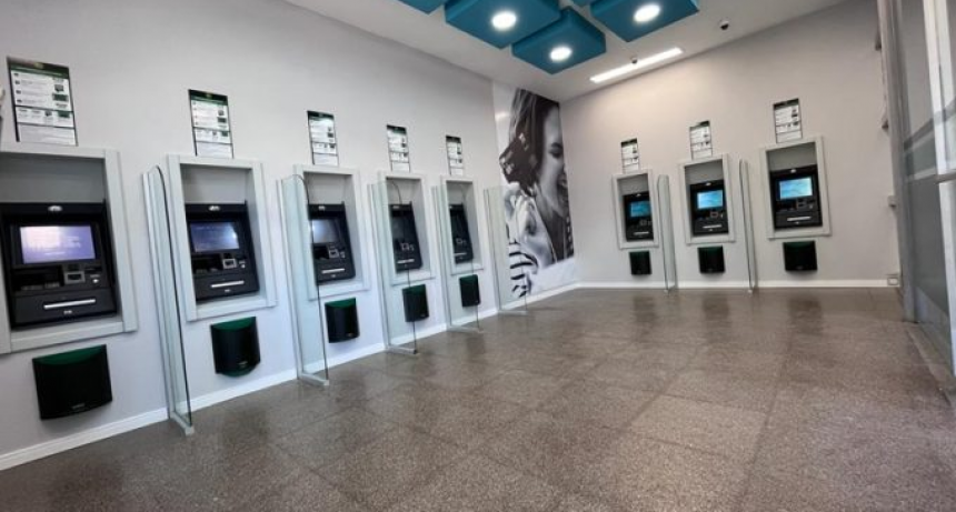 Nuevo Banco del Chaco habilit&oacute; renovado servicio de cajeros autom&aacute;ticos en su Casa Central