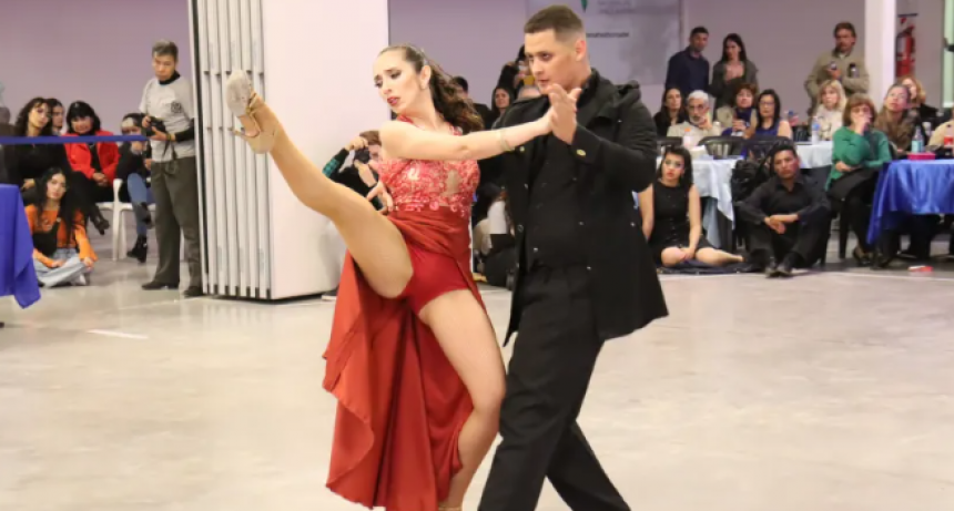 Tangazo: una pareja chaque&ntilde;a gan&oacute; en una de las categor&iacute;as y representar&aacute; a Chaco en el Mundial De Tango