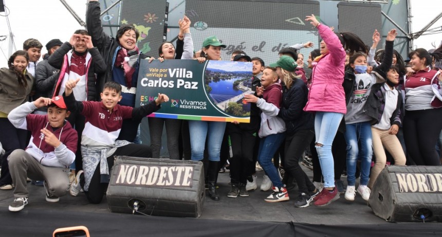 M&aacute;s de 1400 estudiantes de la primaria disfrutaron de La Mini Olimpiada de Resistencia y 8 cursos se ganaron el viaje a Carlos Paz