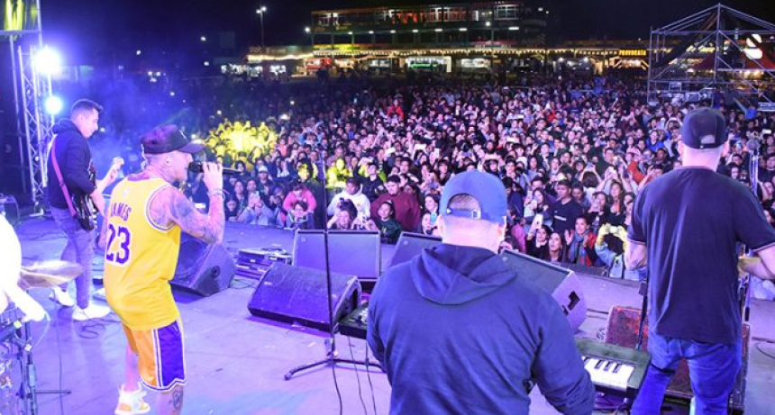 La &lsquo;Resi Fest&rsquo; recolect&oacute; m&aacute;s de 6 toneladas de alimentos que ser&aacute;n donados: &rdquo;Vendr&aacute;n muchas m&aacute;s&rdquo;