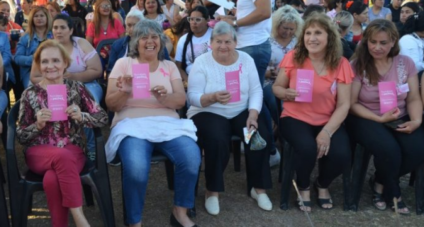 Charla sobre &ldquo;Detecci&oacute;n precoz del c&aacute;ncer de mama&rdquo;, esta tarde en la plazoleta Paseo Sur