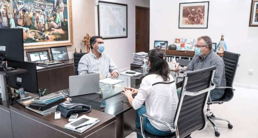 El intendente de Castelli Pio Sander se reuni&oacute; con Capitanich y Rach Quiroga tras las elecciones