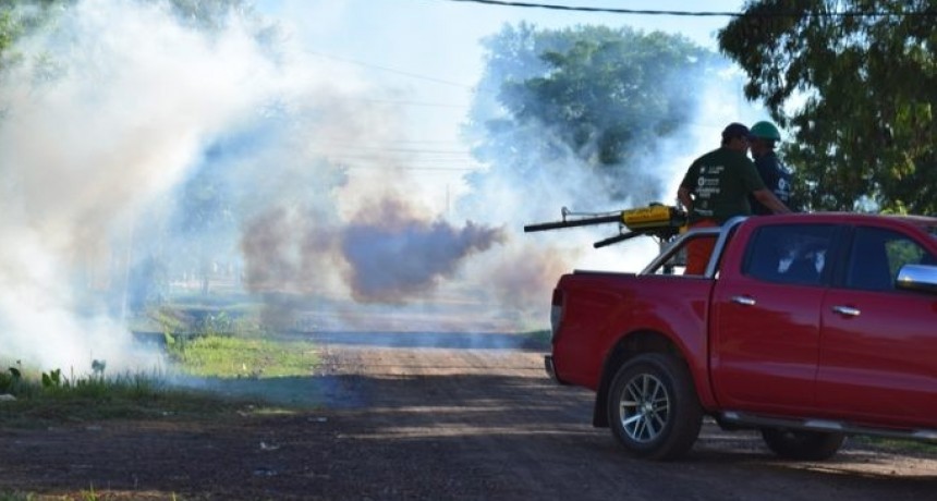 Contin&uacute;an tareas de fumigaci&oacute;n en la zona Sur de Resistencia