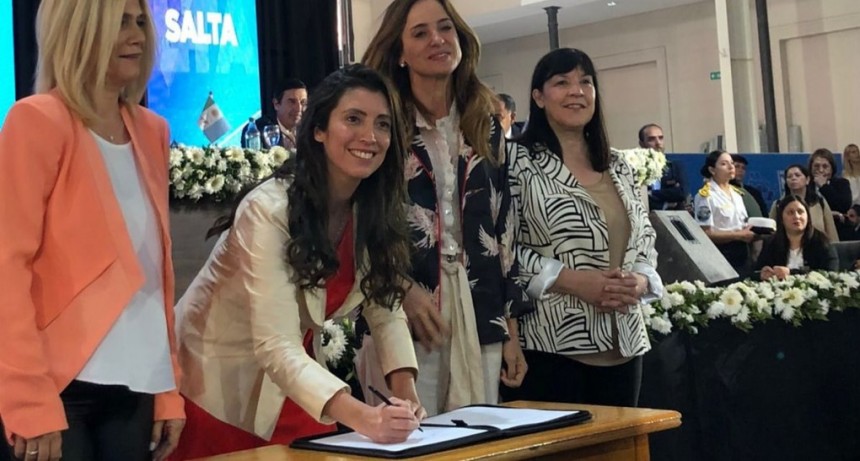 Se conform&oacute; en La Rioja la Red Federal de Legisladoras