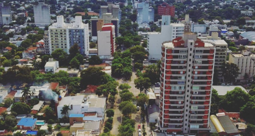 Otro d&iacute;a de calor con una m&aacute;xima de 35&deg;C y algunas nubes