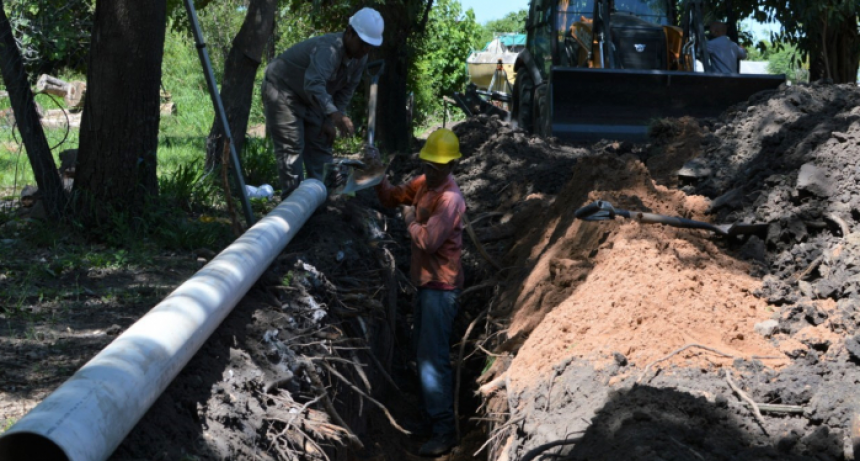 Habr&aacute; baja presi&oacute;n de agua por la reparaci&oacute;n en una ca&ntilde;er&iacute;a en la zona del aeropuerto