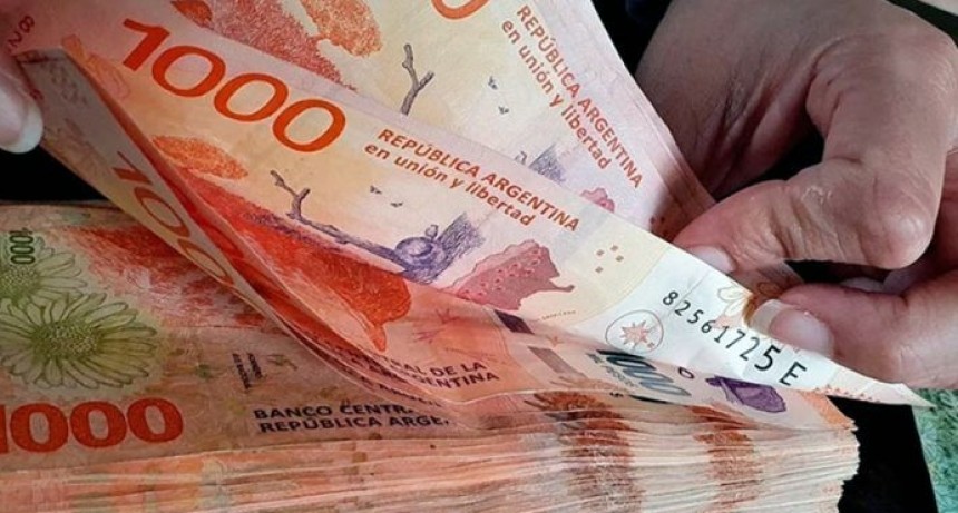 Bono para trabajadores privados: la C&aacute;mara de Comercio pide extender el plazo para pagarlo
