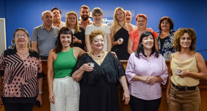 Elida Cuesta: &ldquo;Estamos orgullosos de las y los trabajadores de nuestro Poder Legislativo&rdquo;